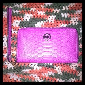 Authentic Michael Kors Wallet/Wristlet